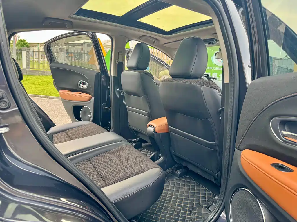 Honda Vezel — миниатюра 7