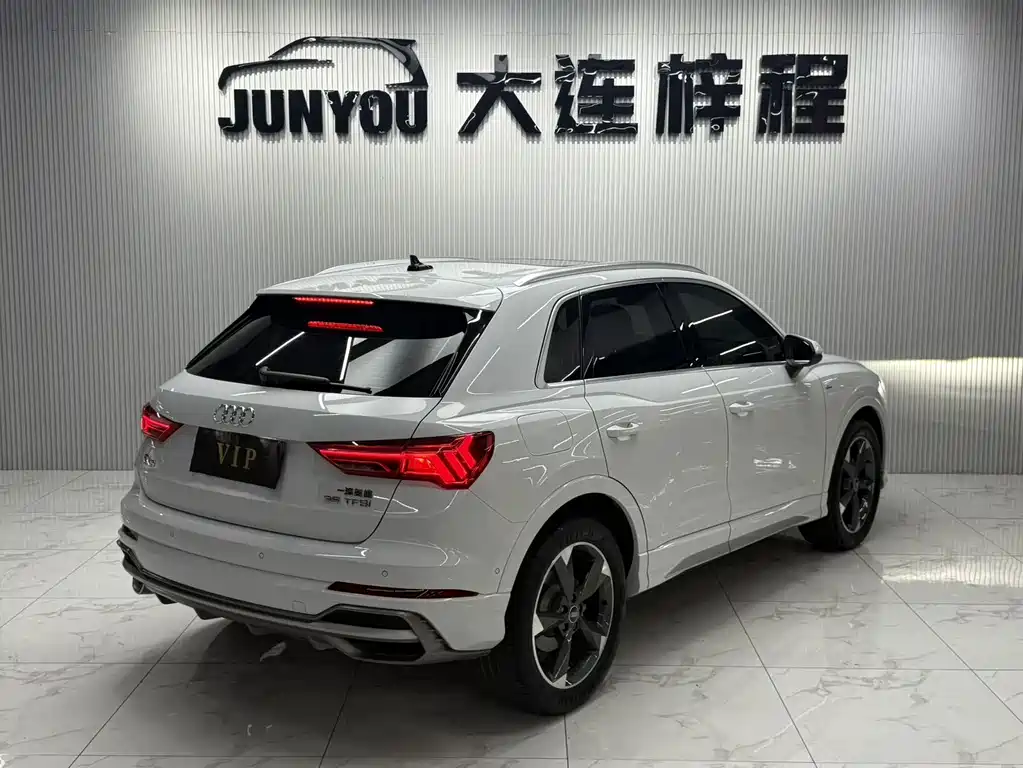 Audi Q3 2023 35 TFSI Fashion （1.4T）