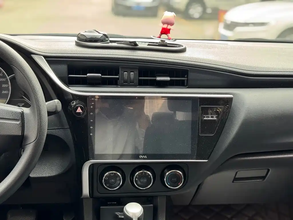 Toyota Corolla — миниатюра 10