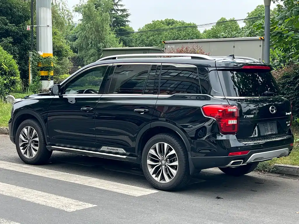 GAC GS8 2017 320T Luxury Smart Connect ( мест)