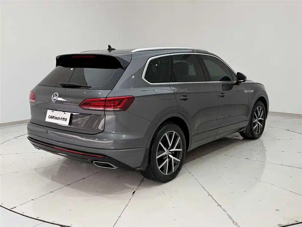 Volkswagen Touareg 2019 3.0TSI V