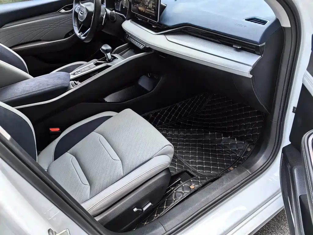 GEELY AUTOMOBILE XINGRUI