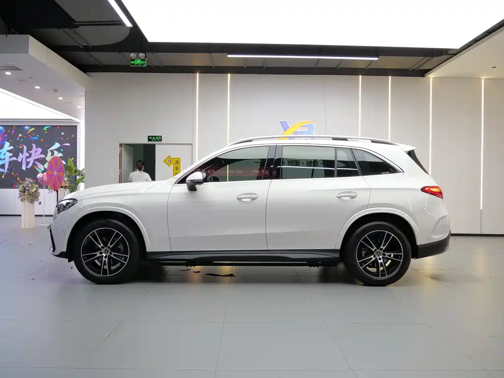 Mercedes-Benz GLC 2025 GLC 260 L 4MATIC