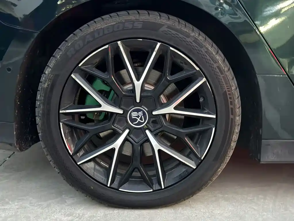 BYD Han — миниатюра 8