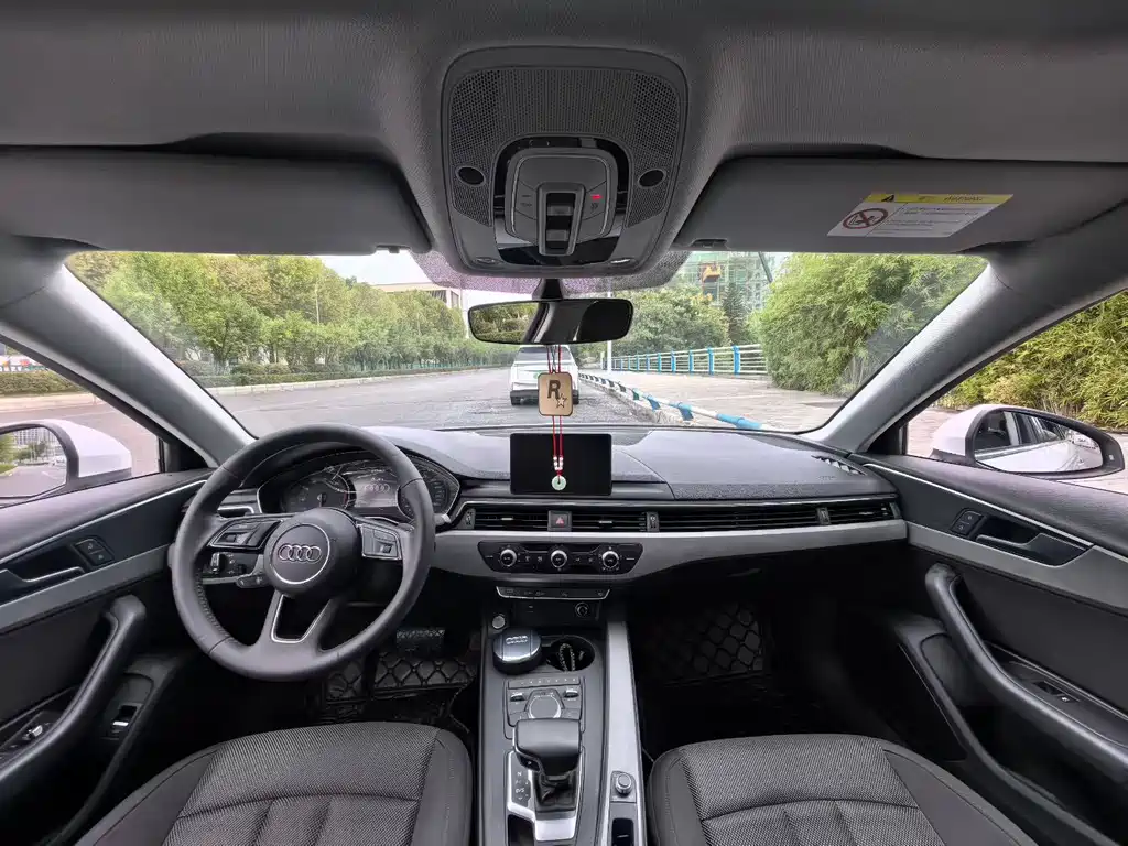 Audi A4L — миниатюра 6
