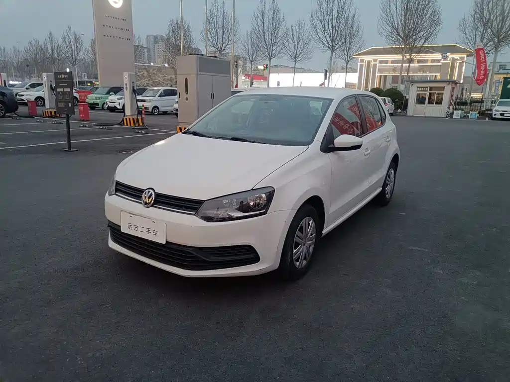 Volkswagen Polo 2015