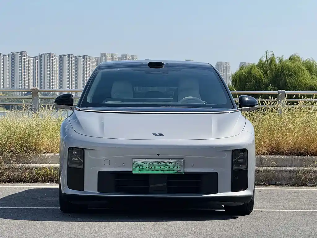 Li Auto Li i6 — миниатюра 2