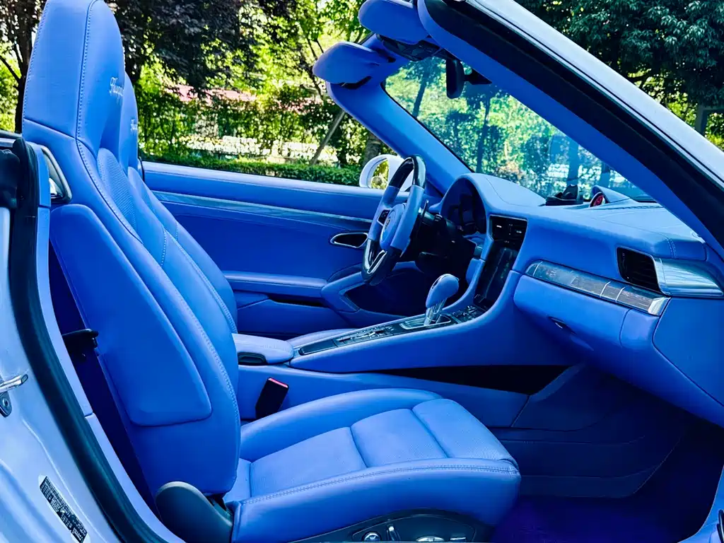 Porsche 911 2012 Carrera S 3.8L