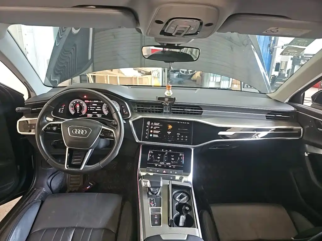 Audi A6L 2021 40 TFSI Luxury