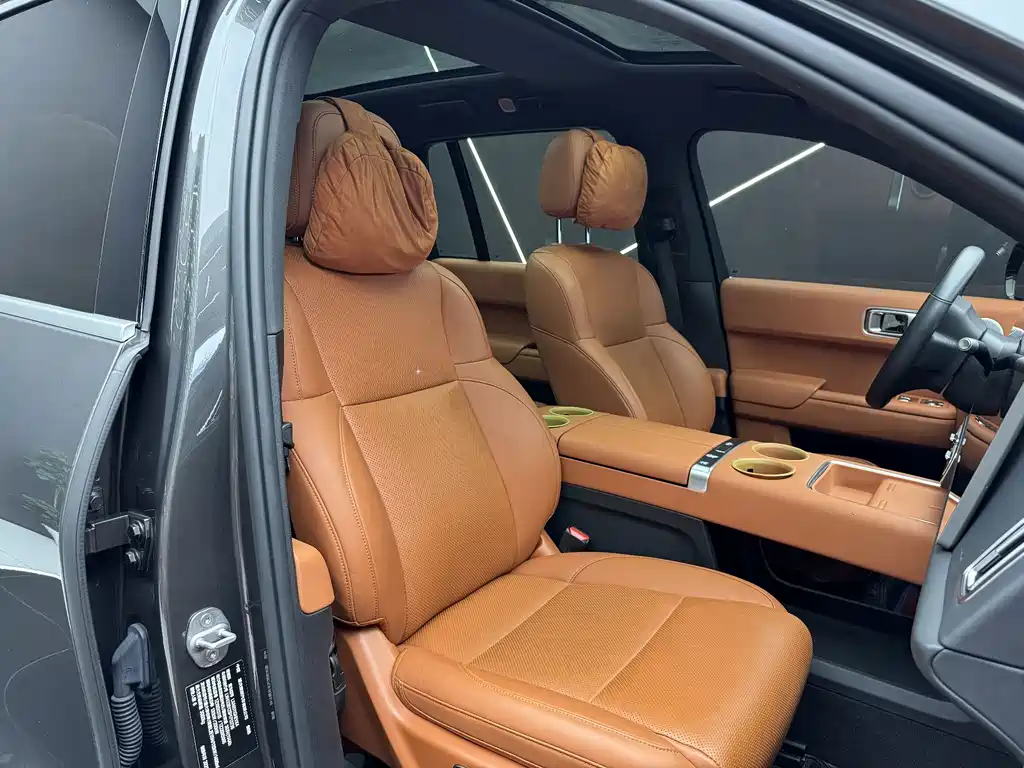 Li Auto Li L8 — миниатюра 12