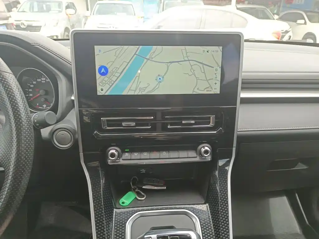 Haval M6 — миниатюра 13