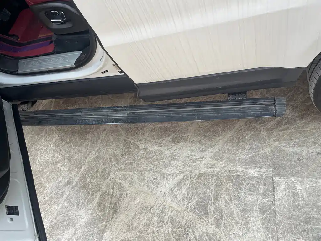 Land Rover Sport — миниатюра 22