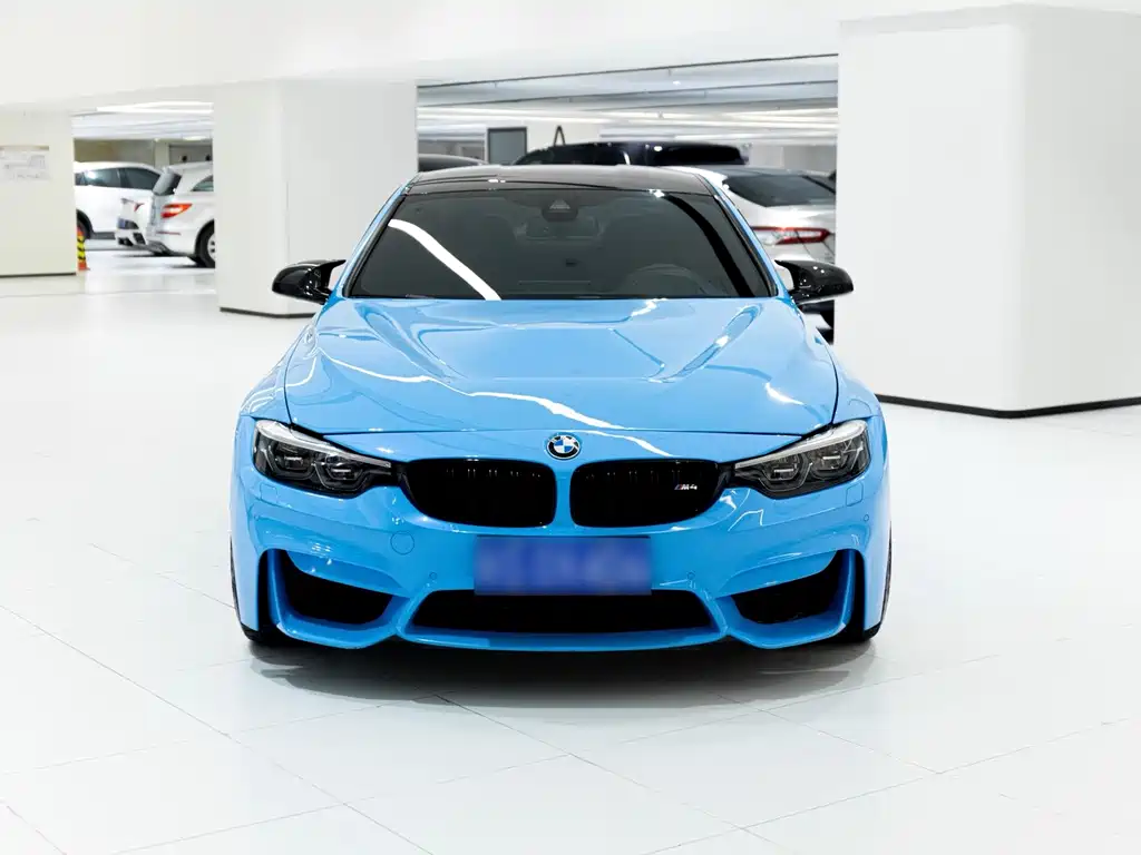 BMW M4 — миниатюра 2