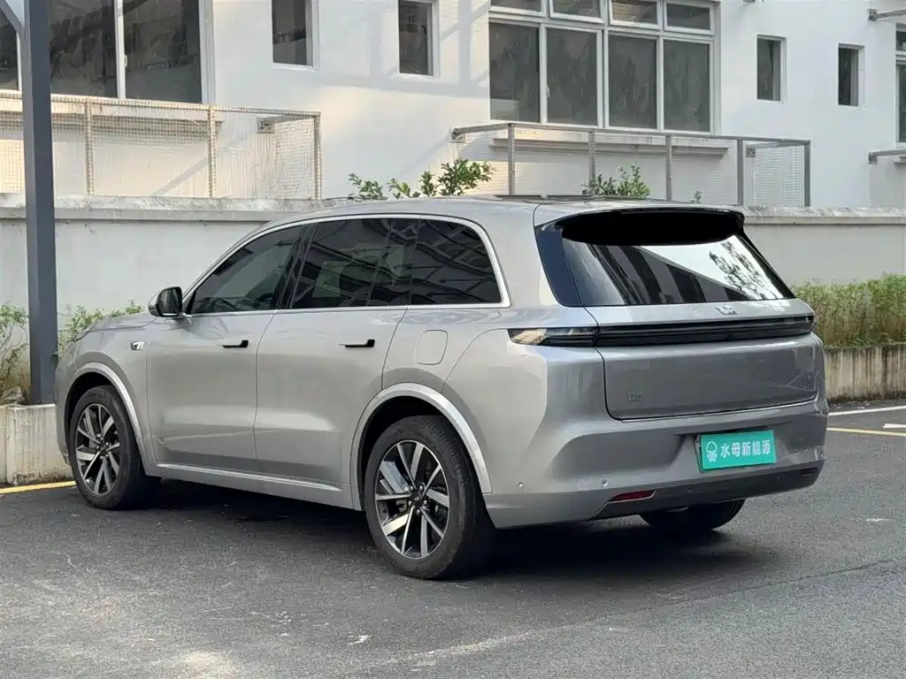Li Auto Li L8 — миниатюра 6
