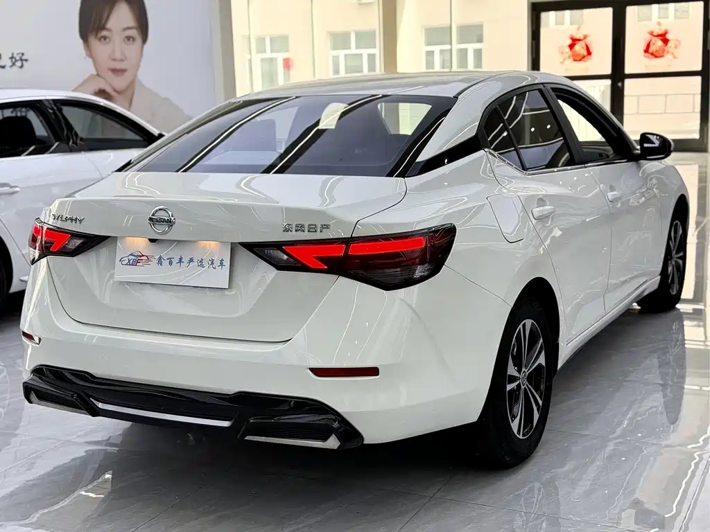 Nissan Sylphy — миниатюра 8