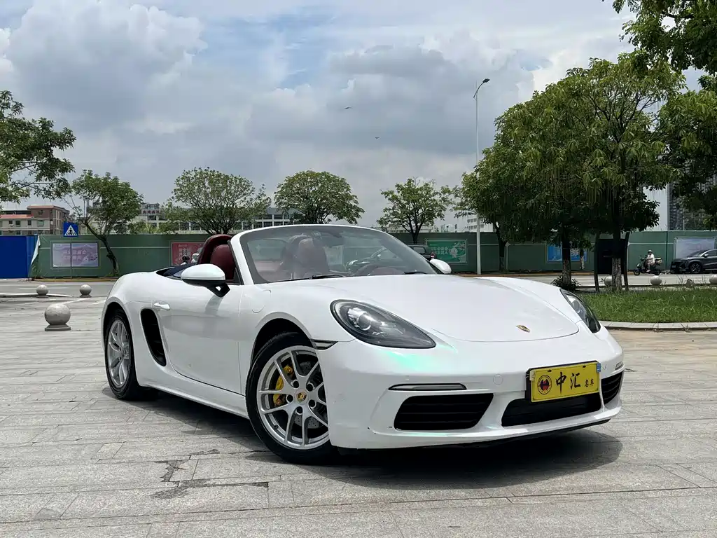 Porsche 718 2016 Boxster 2.0T
