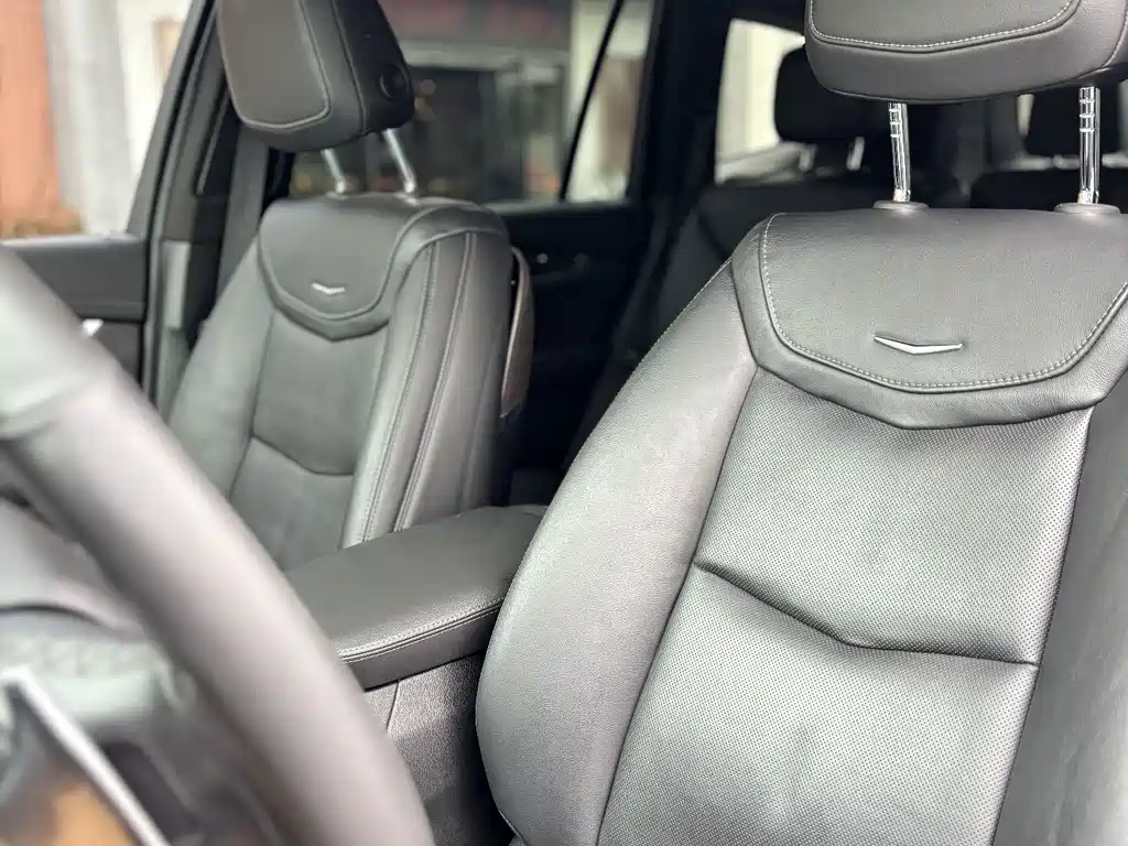 Cadillac XT6 — миниатюра 5