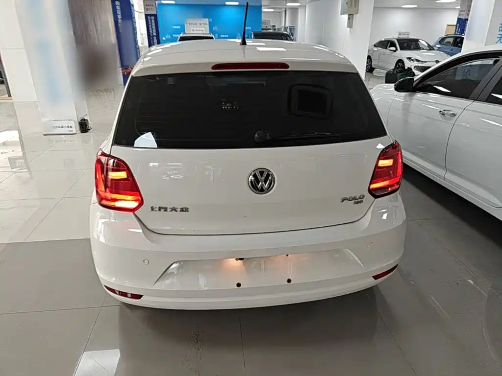 Volkswagen Polo — миниатюра 6
