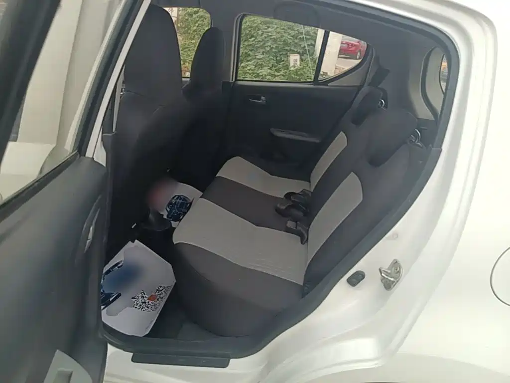 Suzuki Alto — миниатюра 17