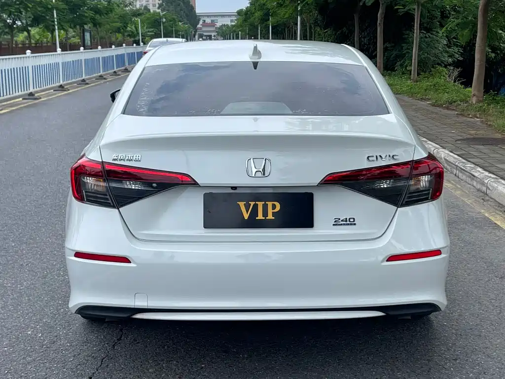 Honda Civic 240TURBO CVT Dynamic Momentum Edition, фото 5