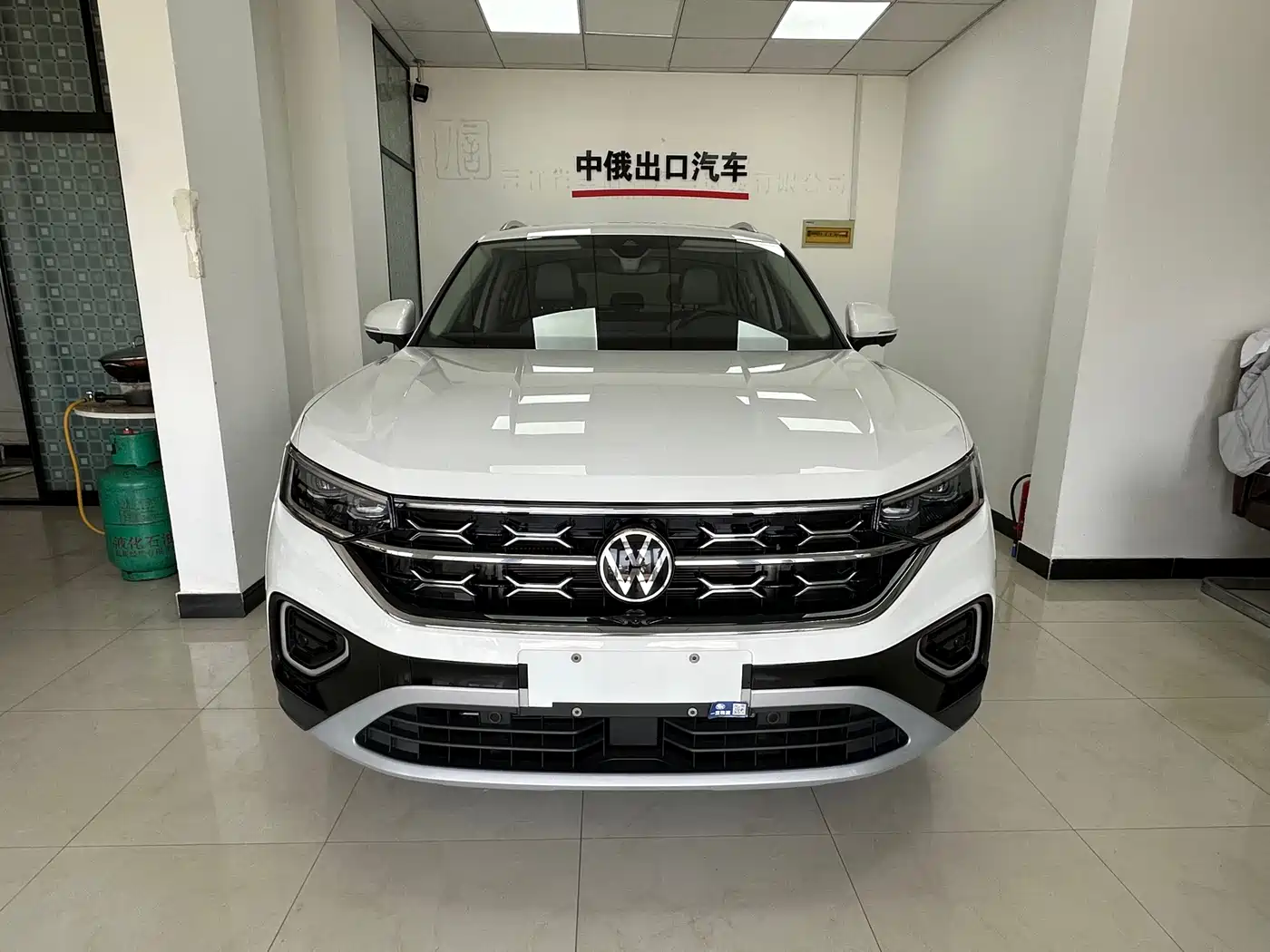 Volkswagen Tayron 2023 Белый из Китая