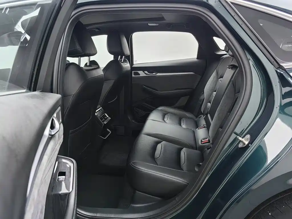 Geely Xingrui — миниатюра 15