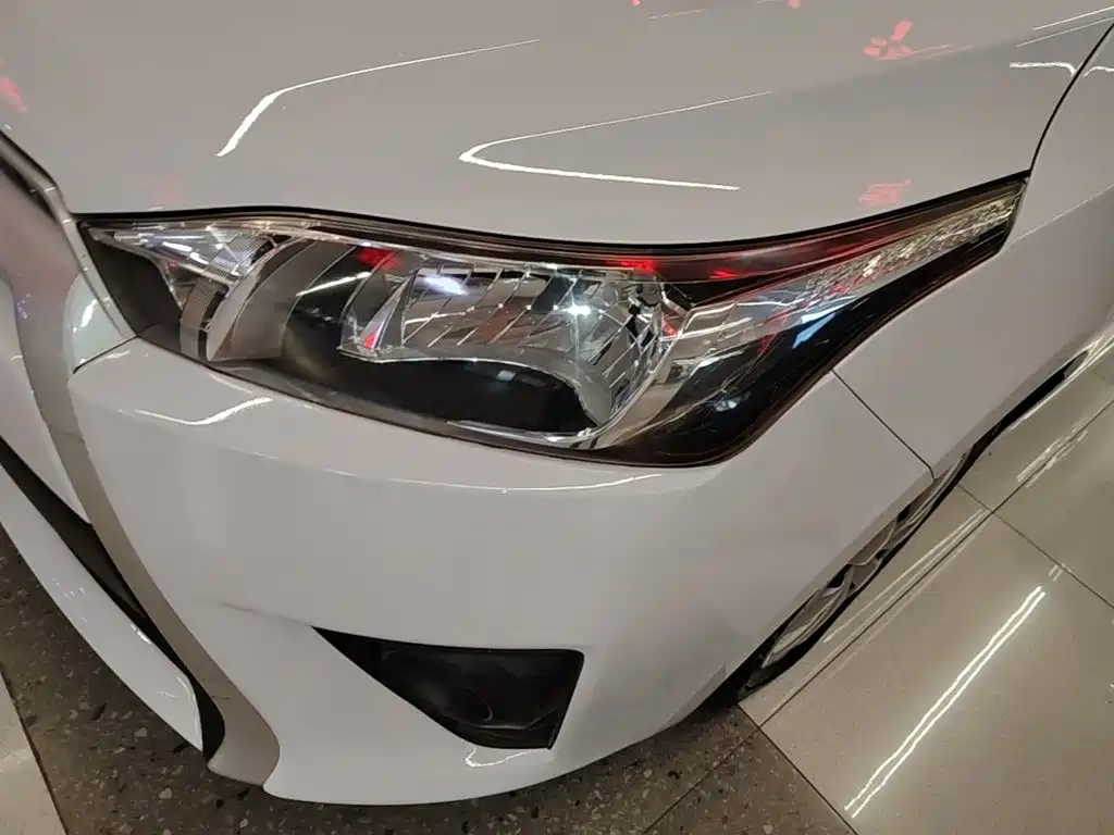 Toyota Yaris L — миниатюра 24
