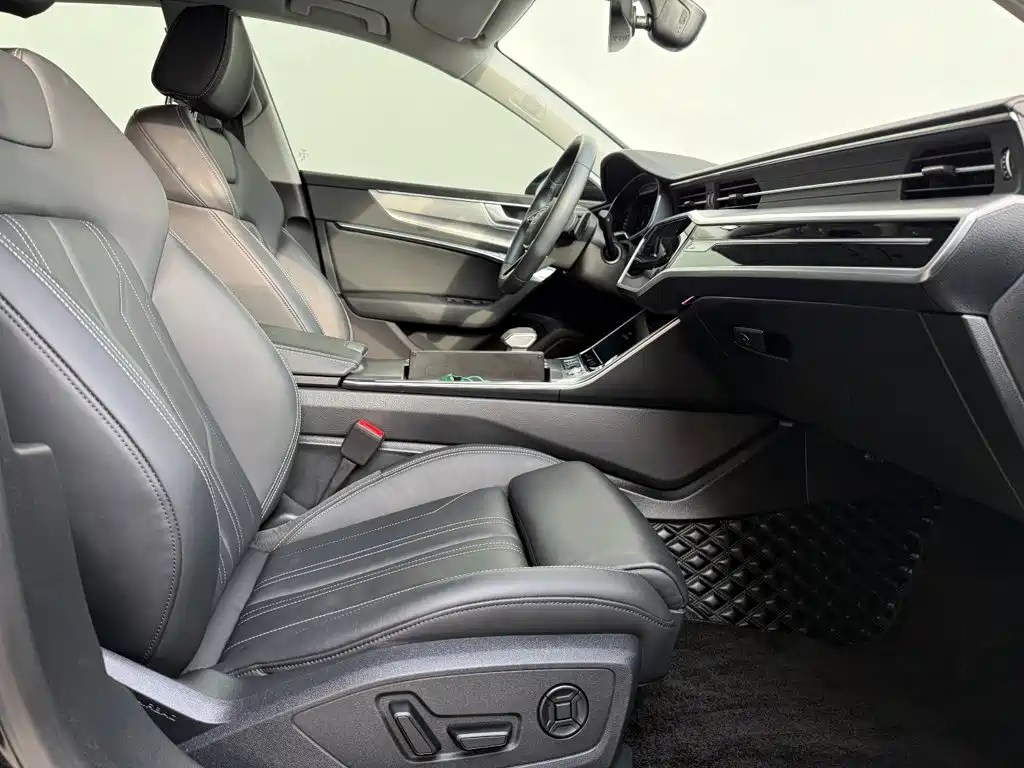 Audi A7 — миниатюра 10