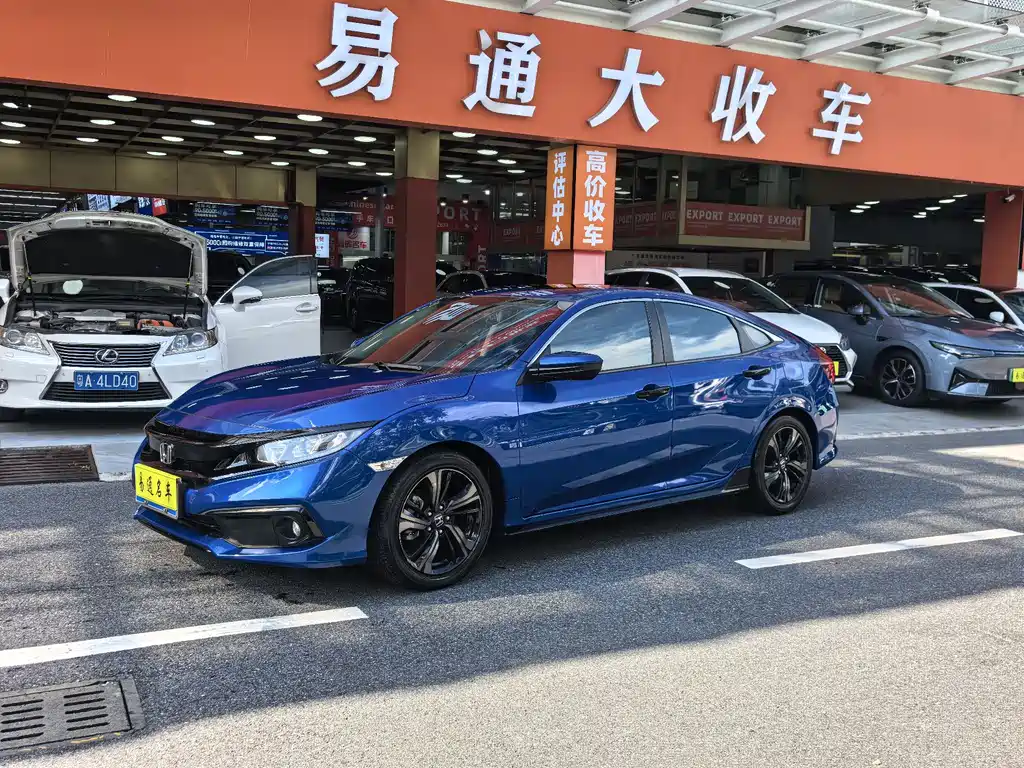 Honda Civic 2019 220TURBO CVT V