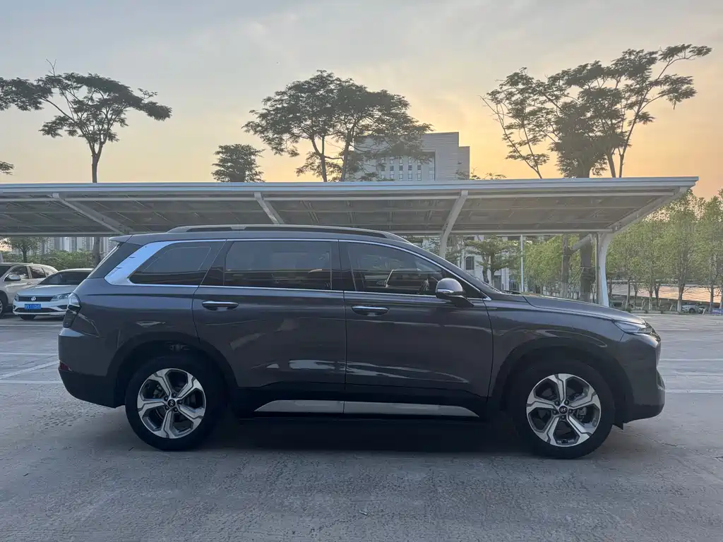 Hyundai Santa Fe 2023 380T GDi AT GLX Elite