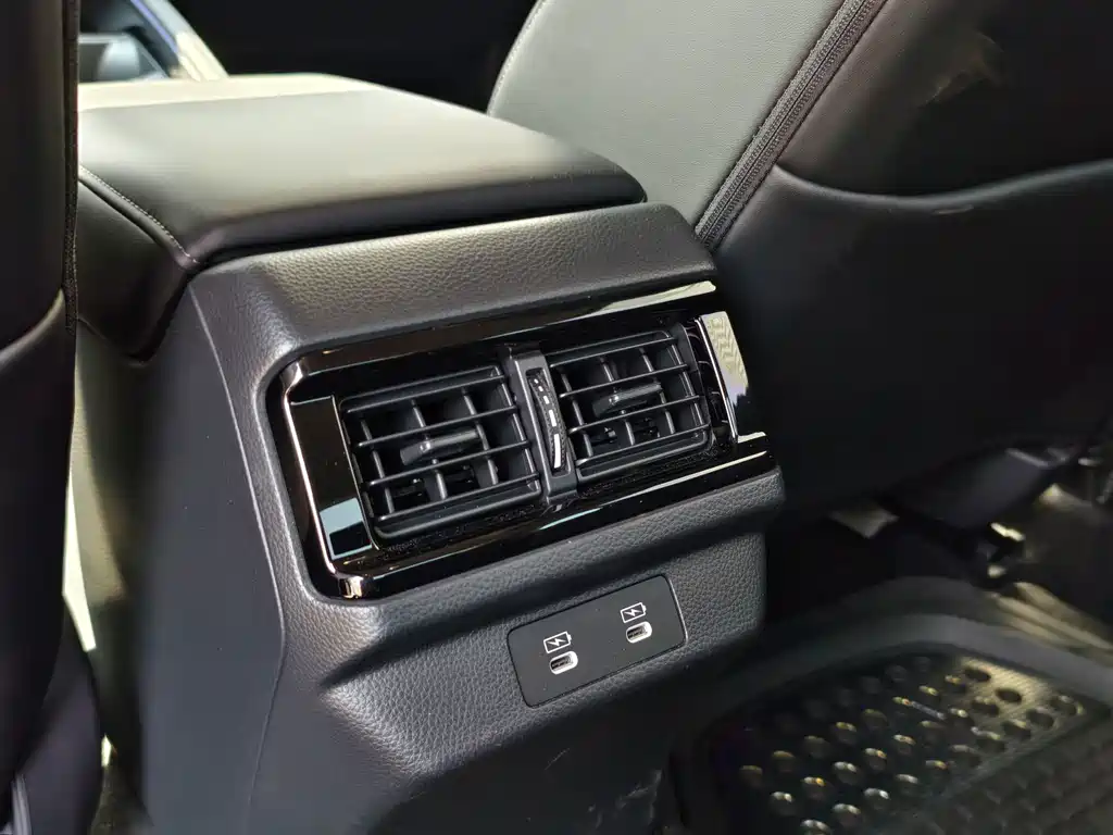Honda Accord — миниатюра 11