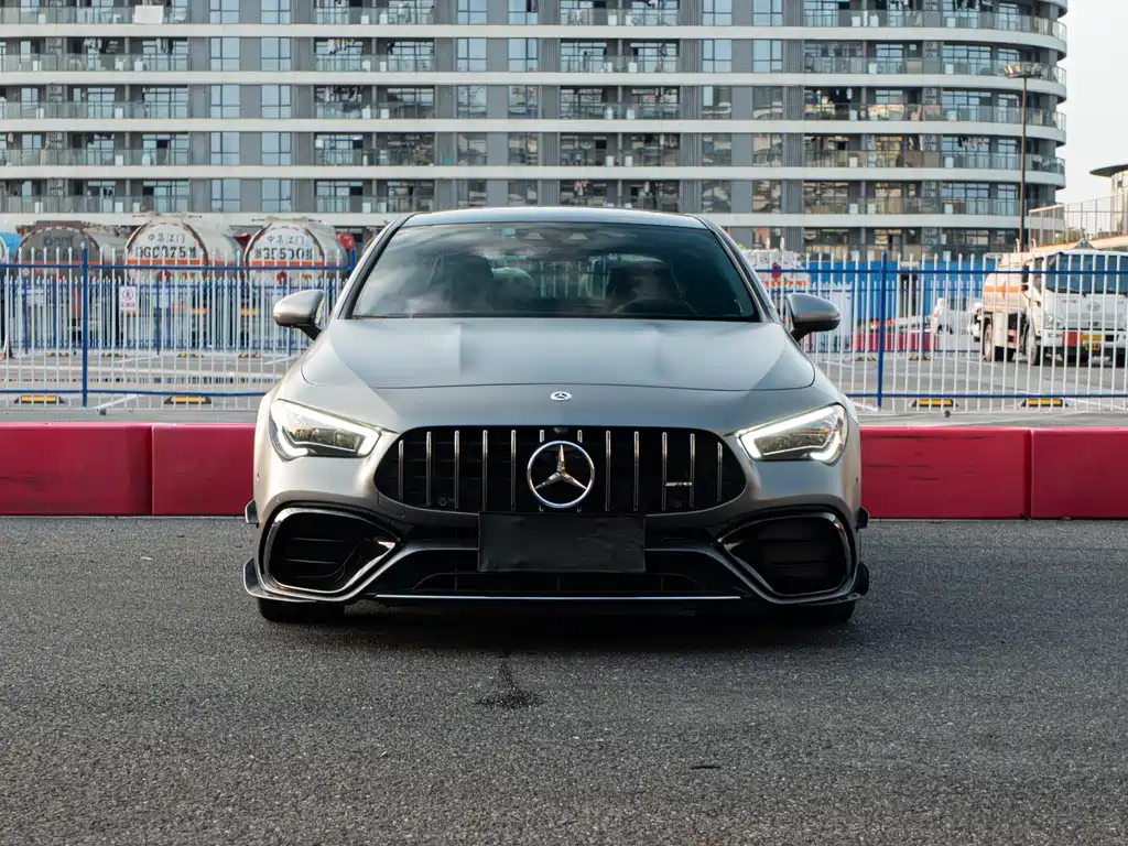 Mercedes-Benz CLA AMG — миниатюра 2