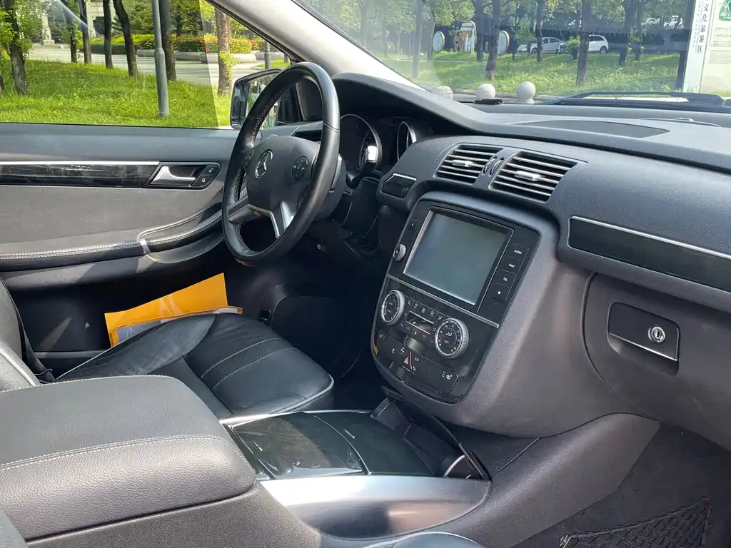Mercedes-Benz R-Class — миниатюра 19