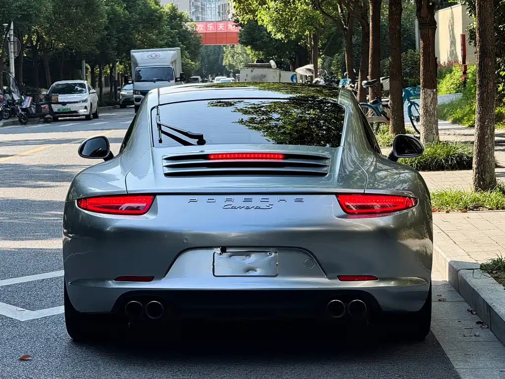 Porsche 911 — миниатюра 8