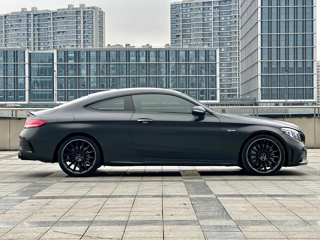 MERCEDES-BENZ C CLASS AMG