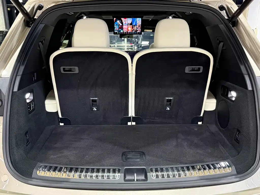 Li Auto Li L8 — миниатюра 21