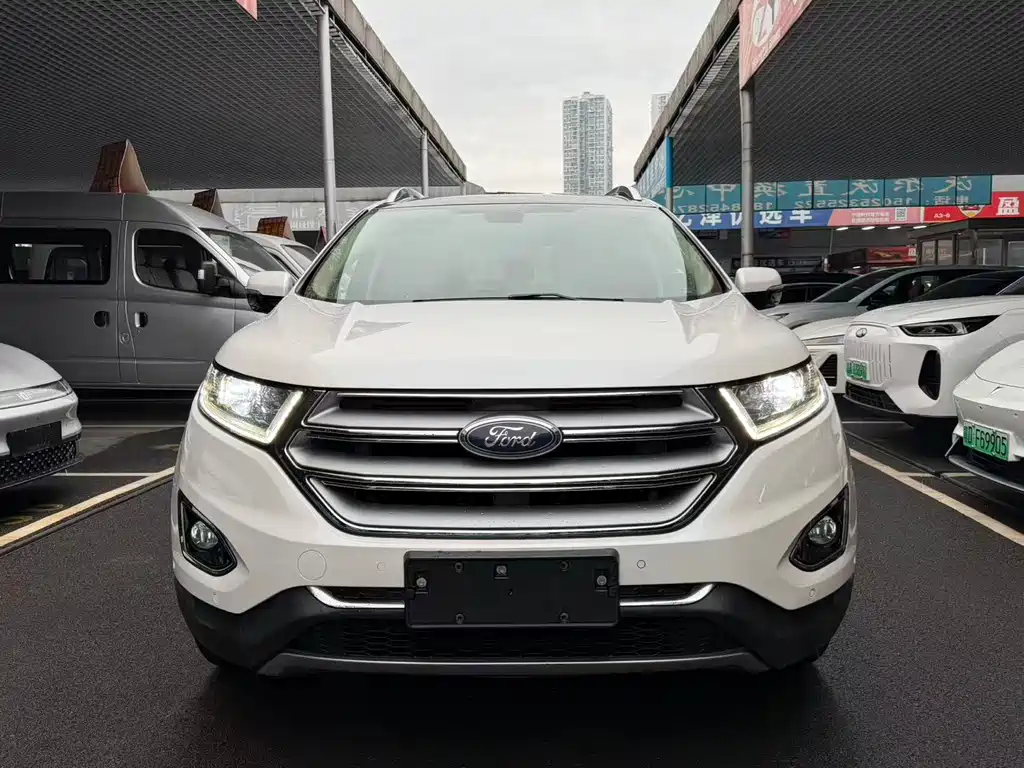 Ford Edge — миниатюра 2