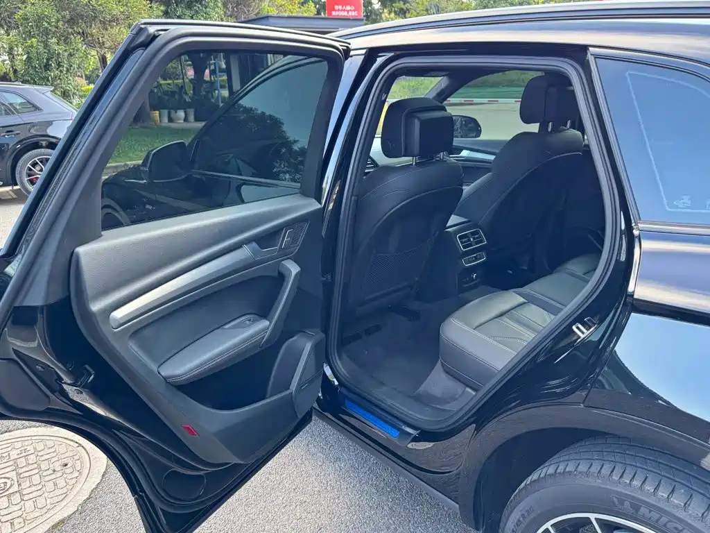 Audi Q5L — миниатюра 14