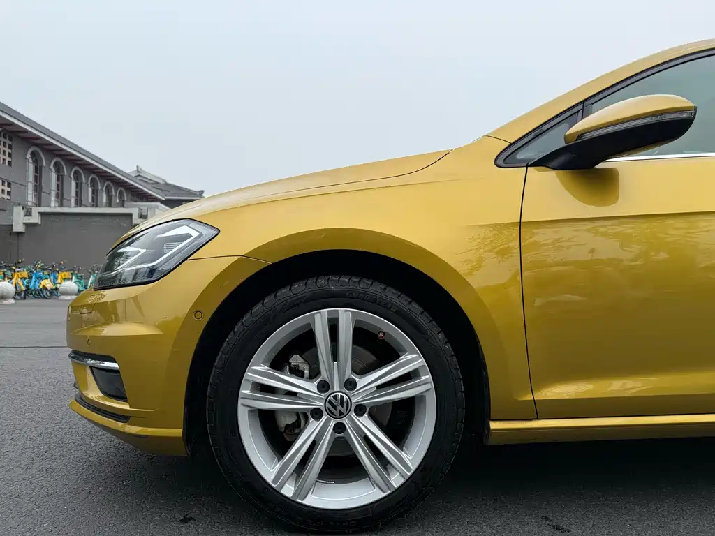 Volkswagen Golf 2018 280TSI AT Flagship