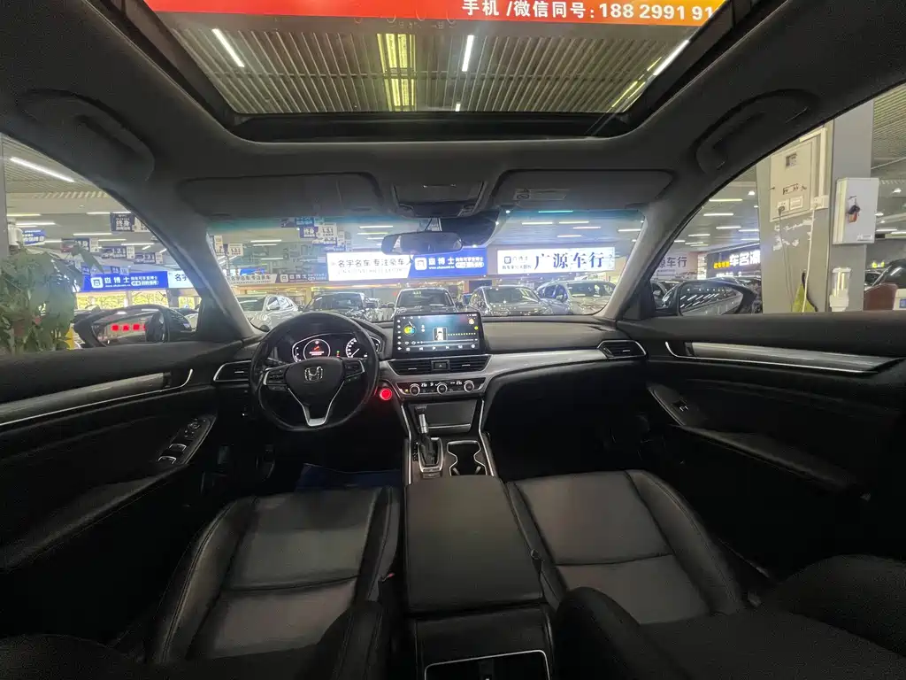 Honda Accord — миниатюра 18
