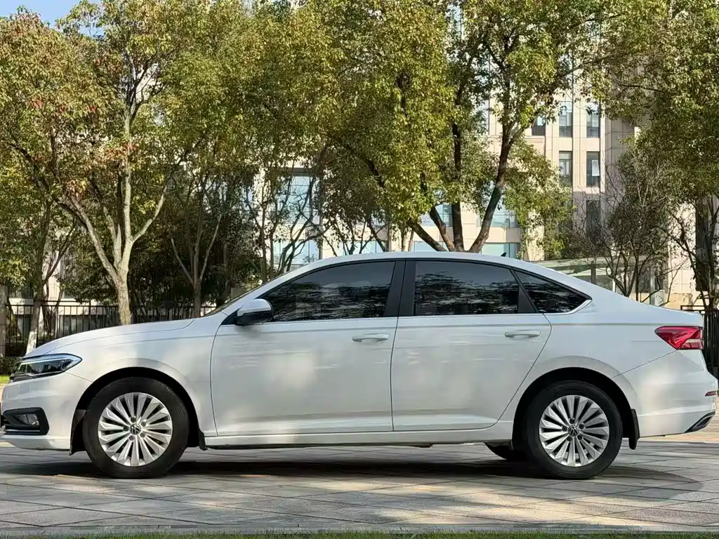 Volkswagen Lavida 2021 1.5L AT Comfort