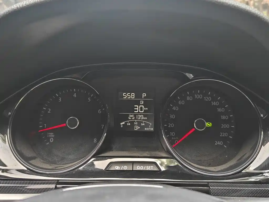 Volkswagen C-Trek — миниатюра 18