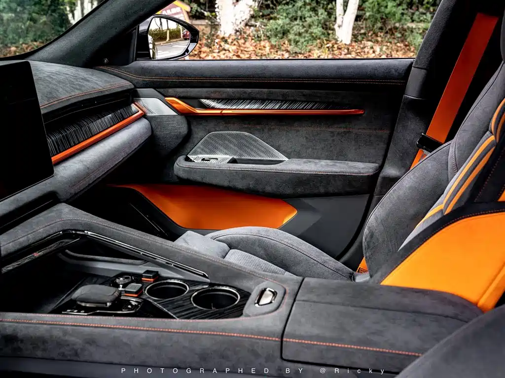 ZEEKR EXTREME KRYPTON 001