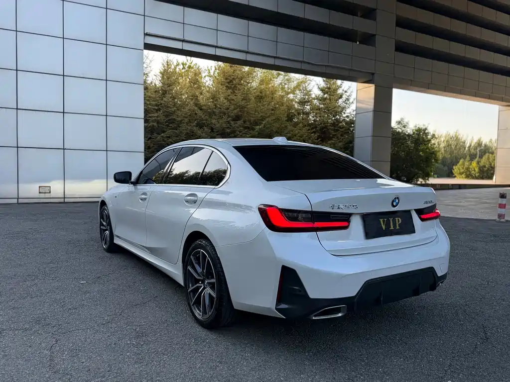 BMW 3 Series — миниатюра 7