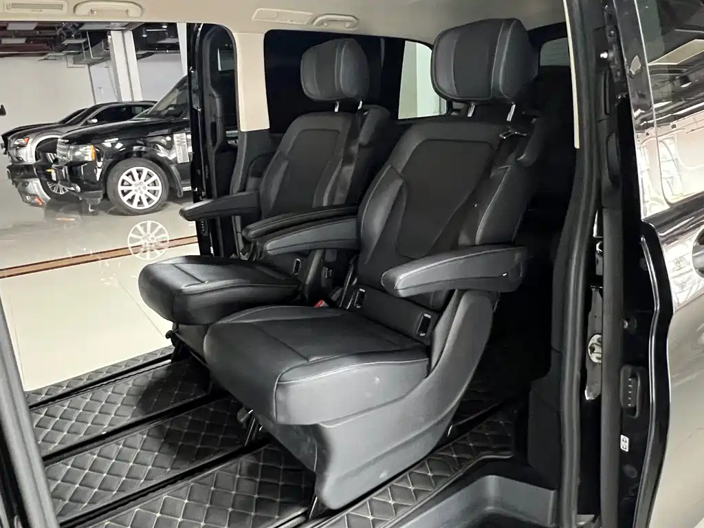 Mercedes-Benz Vito — миниатюра 22