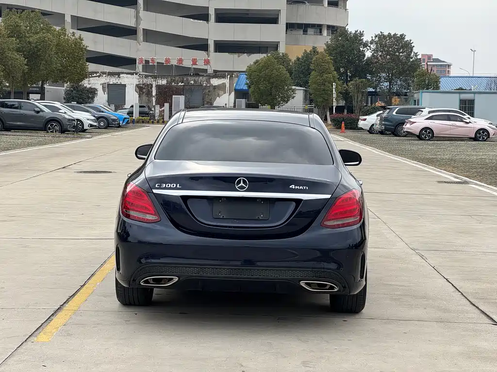 MERCEDES-BENZ C CLASS
