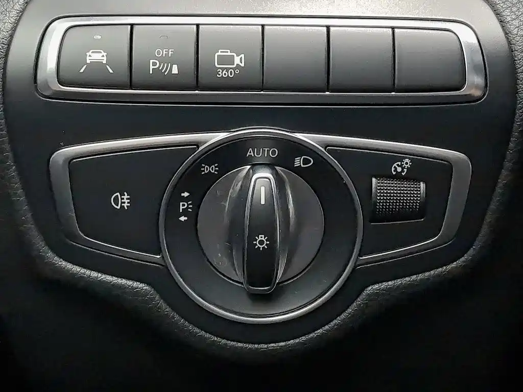 Mercedes-Benz GLC — миниатюра 21