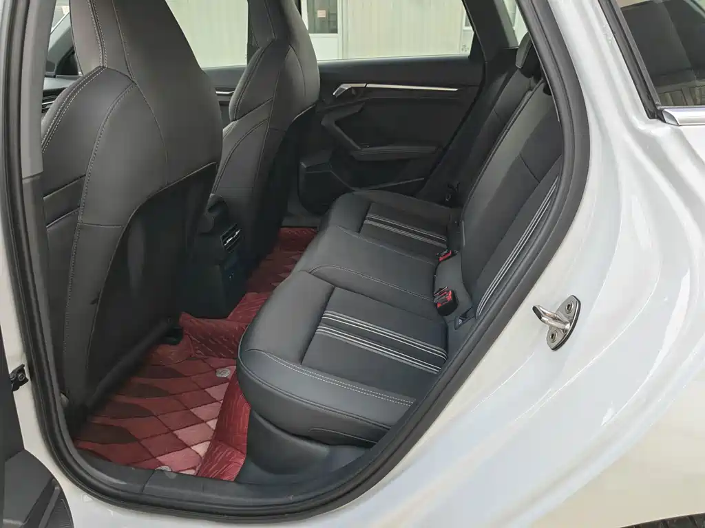 Audi A3 — миниатюра 10