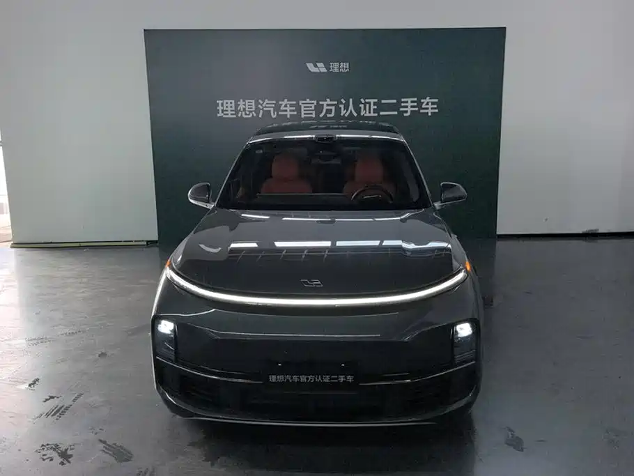 Li Auto L8 2025 Max