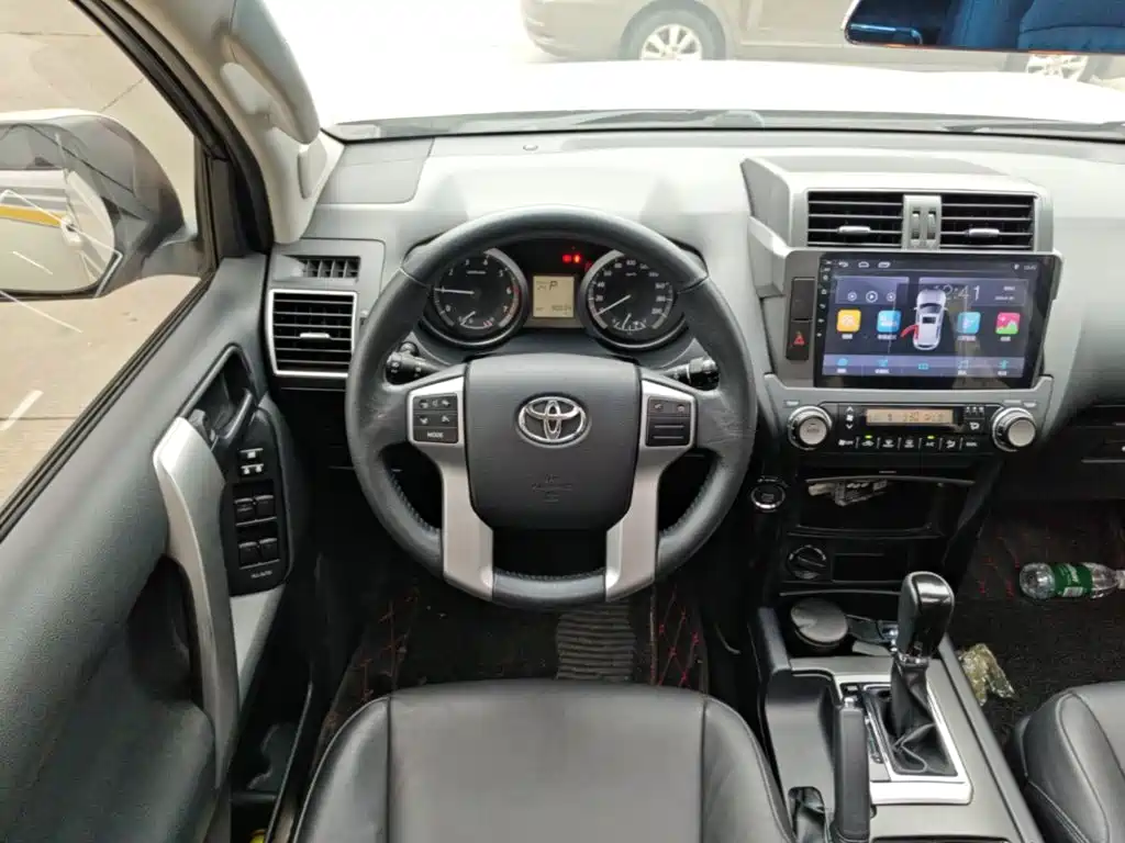 Toyota Prado — миниатюра 11
